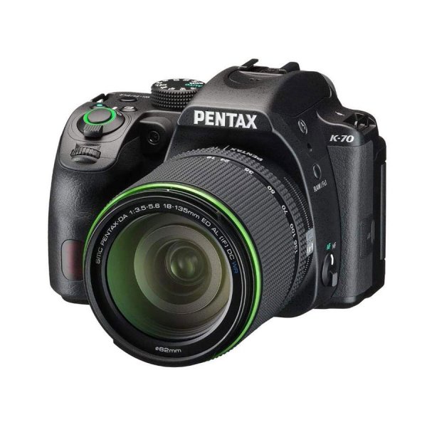 Pentax K-70 Black + Obiettivo 18-135MM